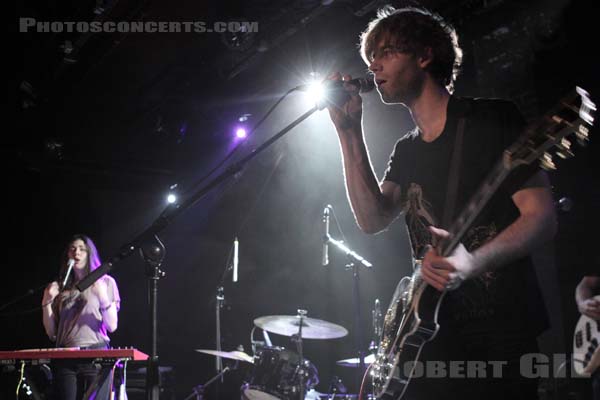 CHAIRLIFT - 2009-02-22 - PARIS - La Maroquinerie - Caroline Elizabeth Polachek